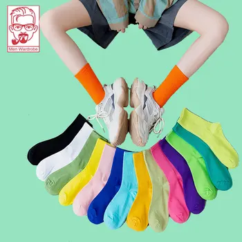 Цветни Чорапи Дамски Памучни Чорапи Тенденция Корея Плътен Цвят Карамел Цвят Купчина От Чорапи Движение Чорапи До Хайвер