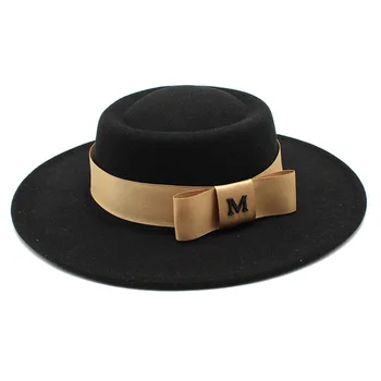 Безплатна доставка, елегантна класическа черна шапка-бомбе, дамски вълнена фетровая шапка с голяма периферия 8,5 см, в есенно-зимната жена британската шапка с панделка