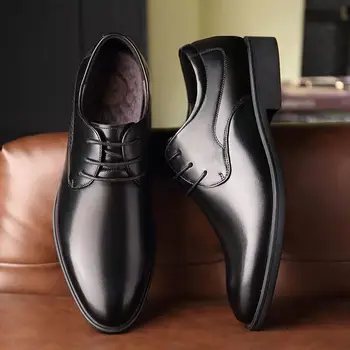 2022 Нова Дишаща мъжка бизнес модельная обувки дантела, класически кожени мъжки костюми, Модни модельная обувки дантела, мъжки oxfords