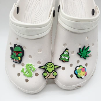 Това е една продажба на видове анимационни шармов за обувки от PVC, аксесоари за обувки Croc, украси за обувки, шармов, които обичат деца